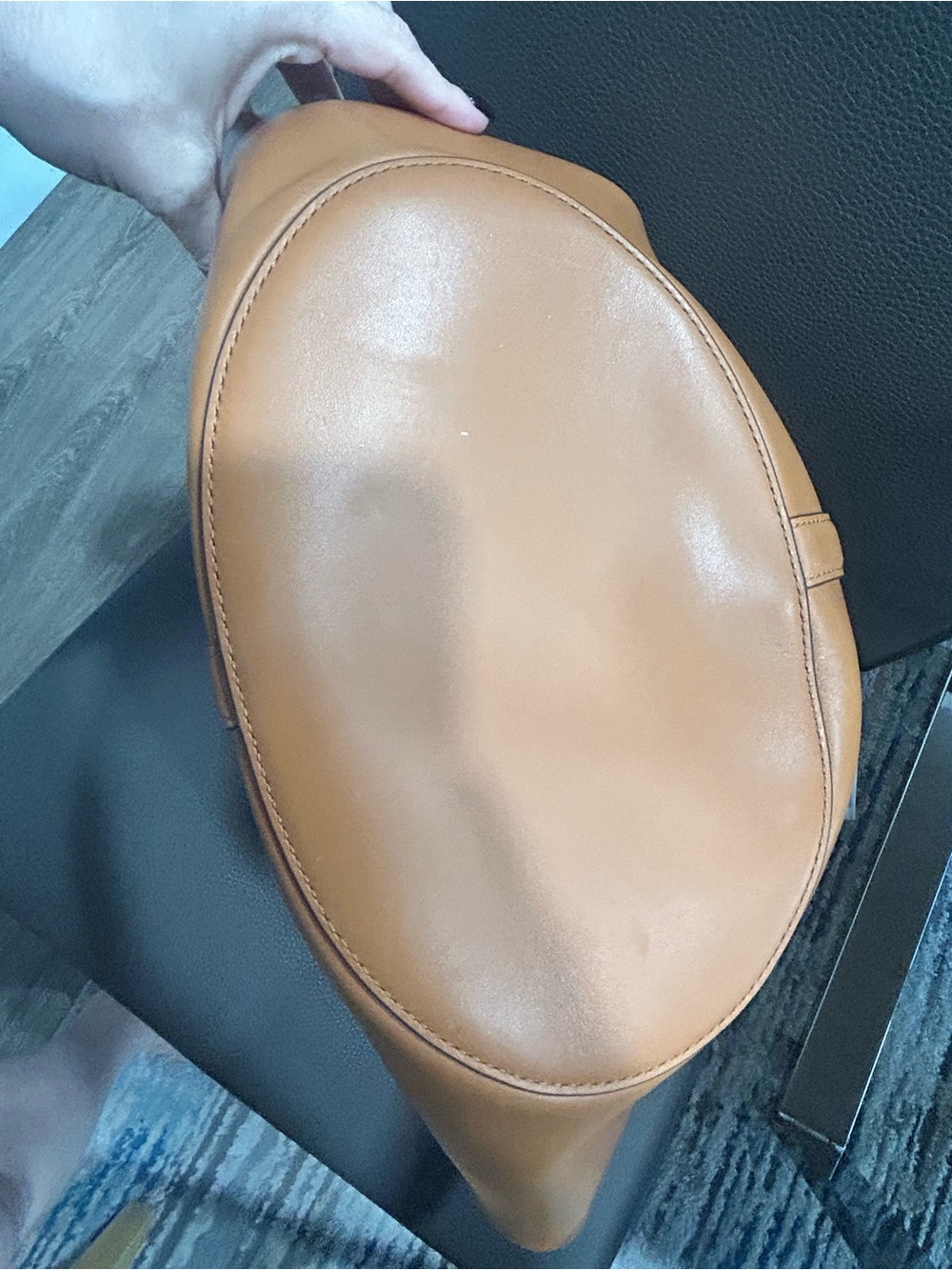 Tory Burch Leather Tote Camel/Cognac with Suede Inner Lining - Picture 12 of 12